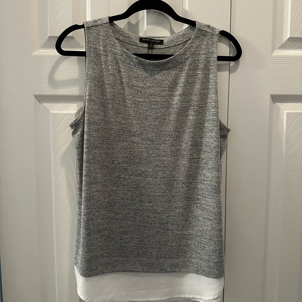 Banana Republic Heather Gray Muscle Tee